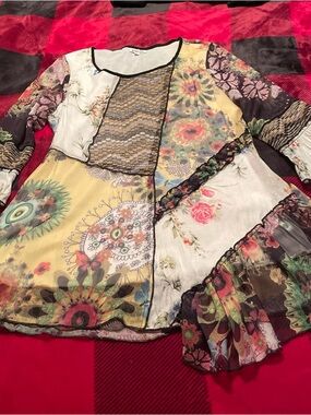 Aris Multicolor Patchwork Floral Ruffle Blouse